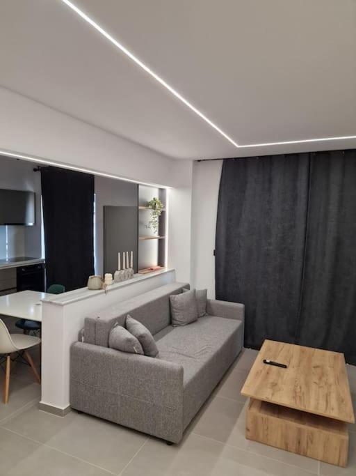 Patras Blue Sea And Sky Deluxe Apartment Extérieur photo