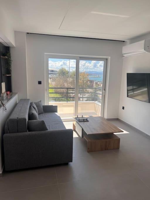 Patras Blue Sea And Sky Deluxe Apartment Extérieur photo